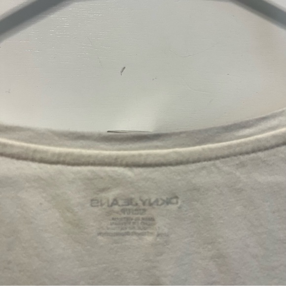 DKNY Jeans Sparkly T Shirt - Picture 6 of 6